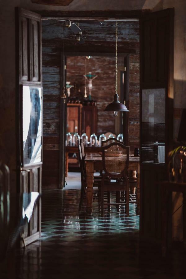 Coqui Coqui Casa De Los Santos Izamal - The Only One Suite Collection ภายนอก รูปภาพ